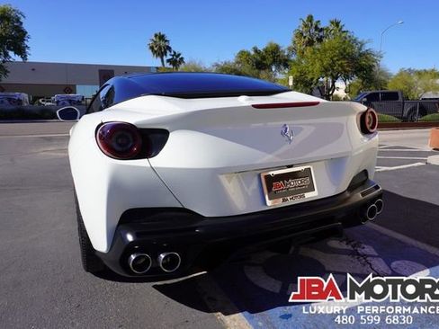 Used 2019 Ferrari Portofino image 44