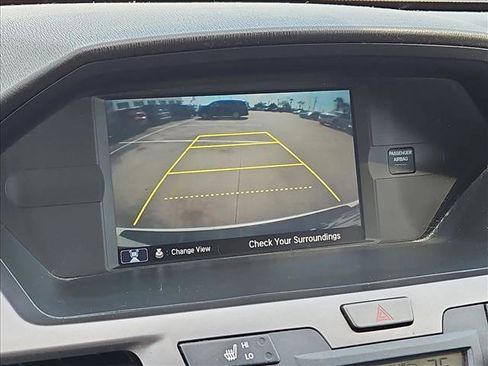 Used 2014 Honda Odyssey Touring image 12