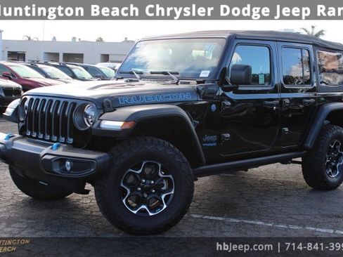 Used 2022 Jeep Wrangler Unlimited Rubicon 4xe w/ Cold Weather Group image 9