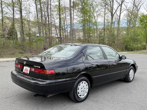 Used 1997 Toyota Camry CE image 5
