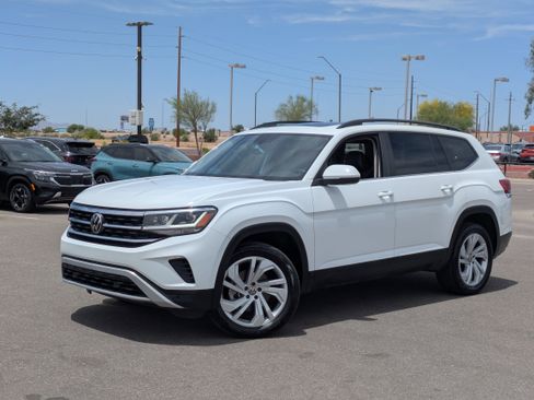 Used 2023 Volkswagen Atlas SE w/ Panoramic Sunroof Package FWD image 34