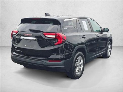 Used 2022 GMC Terrain SLE FWD image 4