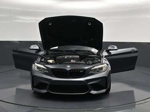 Used 2017 BMW M2 RWD image 34