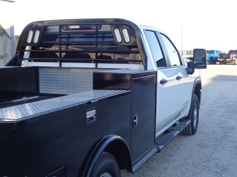 Used 2023 GMC Sierra 2500 Pro w/ Convenience Package image 16