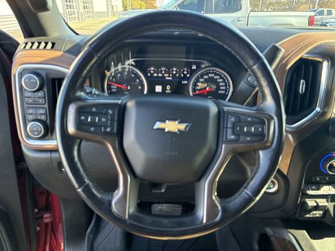 Used 2021 Chevrolet Silverado 1500 High Country image 10