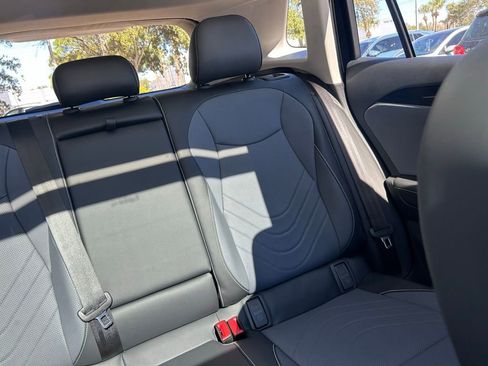 New 2026 Volkswagen Tiguan SE image 14