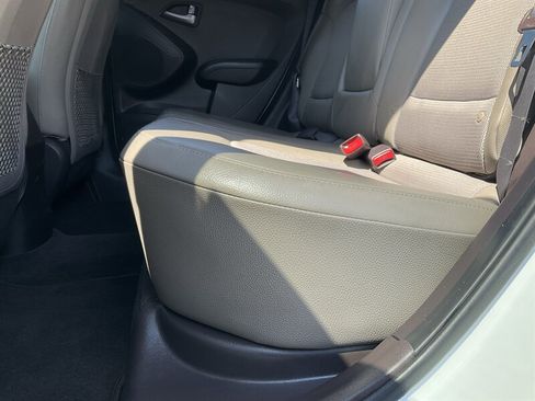 Used 2015 Hyundai Tucson GLS w/ Option Group 02 image 14