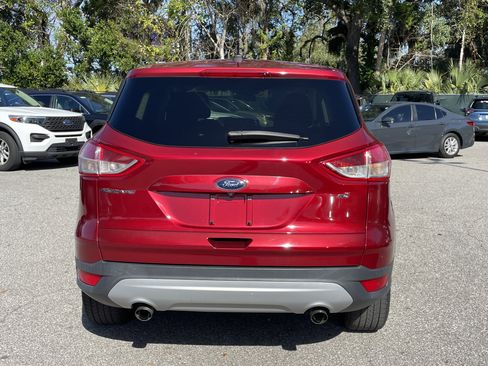 Used 2016 Ford Escape SE image 4