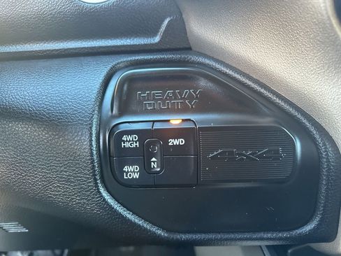 Used 2022 RAM 2500 Laramie AWD/4WD image 30