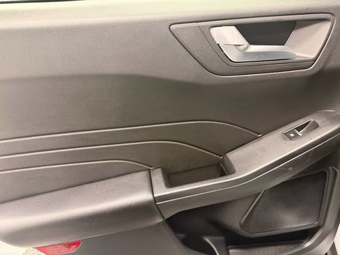Used 2025 Ford Escape ST-Line FWD image 16