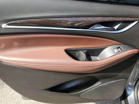 Used 2019 Buick Enclave Avenir image 16