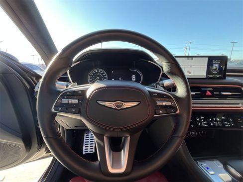 Used 2025 Genesis G70 3.3T Advanced w/ Sport Prestige Package image 11