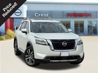 Certified 2024 Nissan Pathfinder Platinum w/ Cargo Package video 1