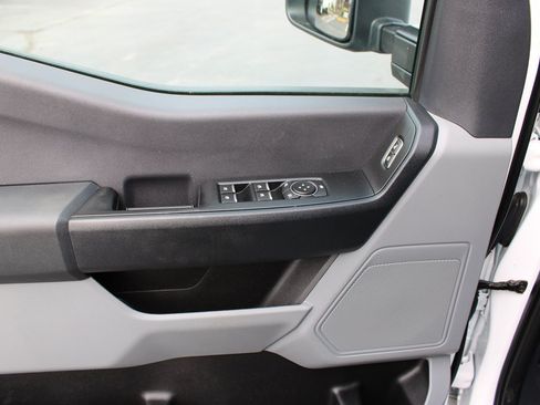Used 2024 Ford F250 XL w/ XL Chrome Package RWD image 26