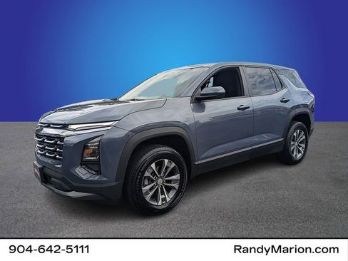 Used 2025 Chevrolet Equinox LT FWD image 1