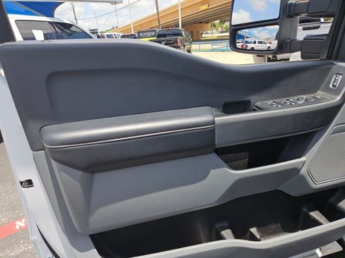Used 2024 Ford F250 XLT w/ FX4 Off-Road Package AWD/4WD image 15