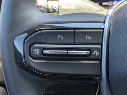 New 2025 Chevrolet Colorado Z71 w/ Midnight Edition image 14