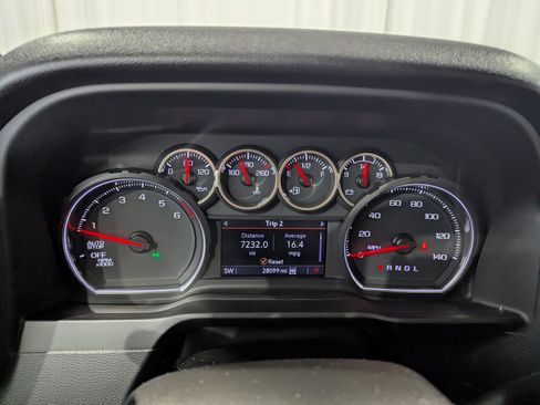 Used 2022 Chevrolet Silverado 1500 RST w/ Convenience Package II AWD/4WD image 22