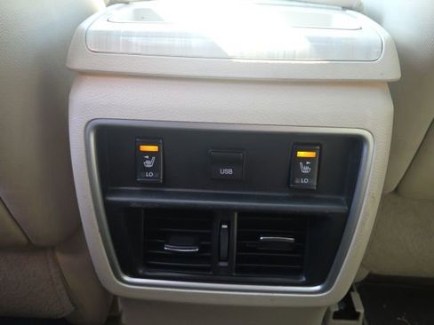 Used 2015 Nissan Murano Platinum w/ Platinum Technology Package image 21