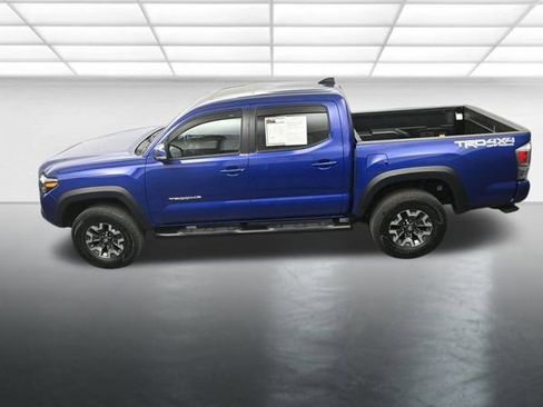 Used 2022 Toyota Tacoma TRD Off-Road w/ TRD Premium Off Road Package image 14