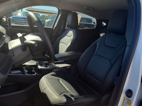 New 2025 Ford Mustang Mach-E Premium image 15