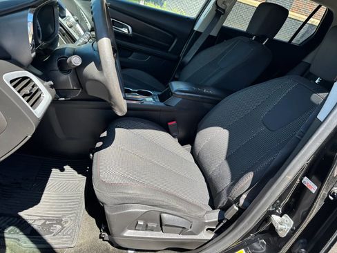 Used 2017 GMC Terrain SLE FWD image 18