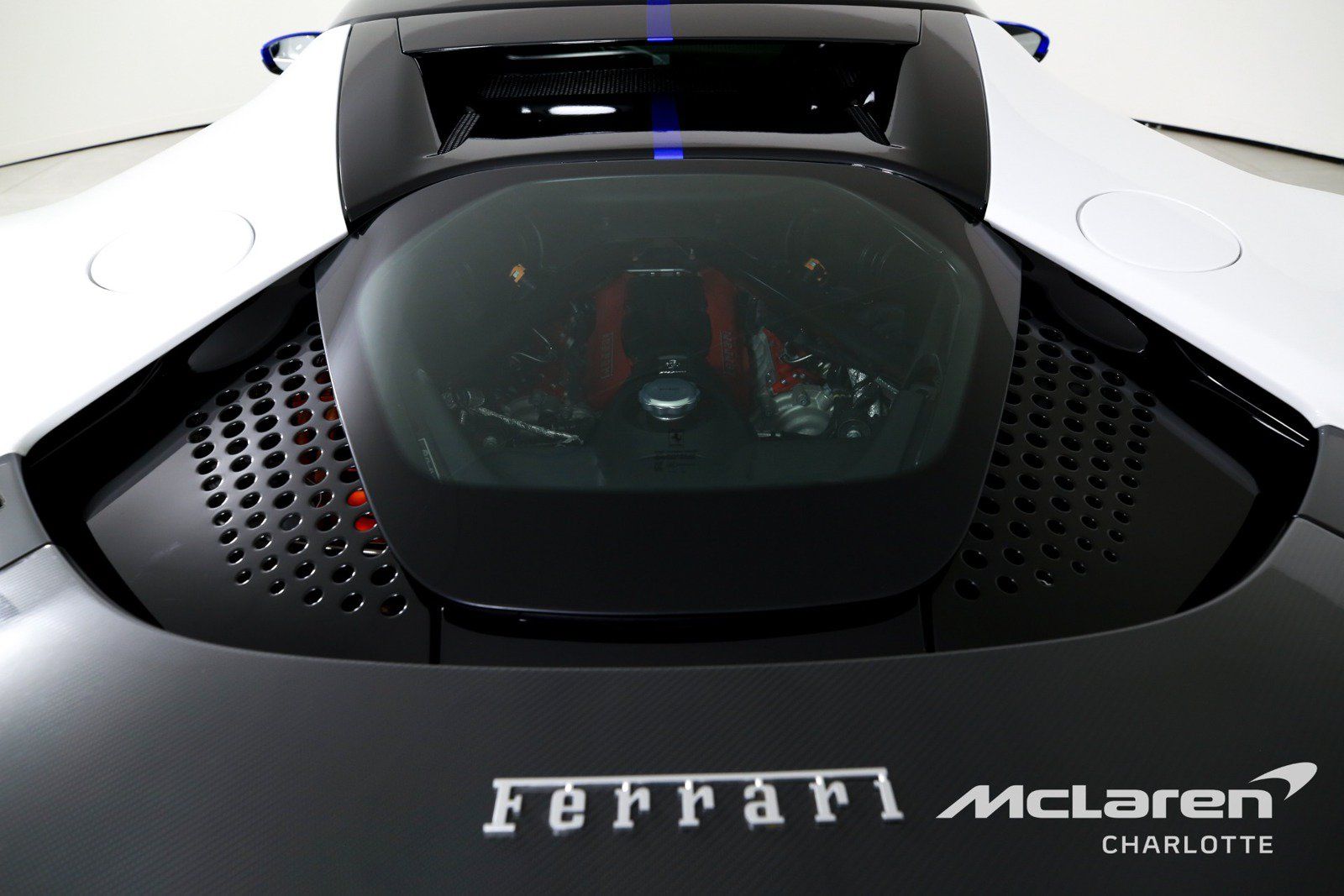 Used 2022 Ferrari SF90 Stradale AWD/4WD image 25