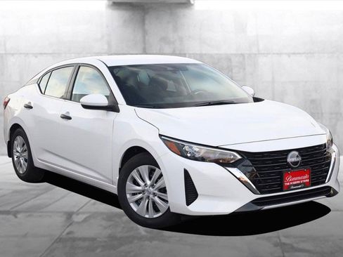 New 2025 Nissan Sentra S image 2