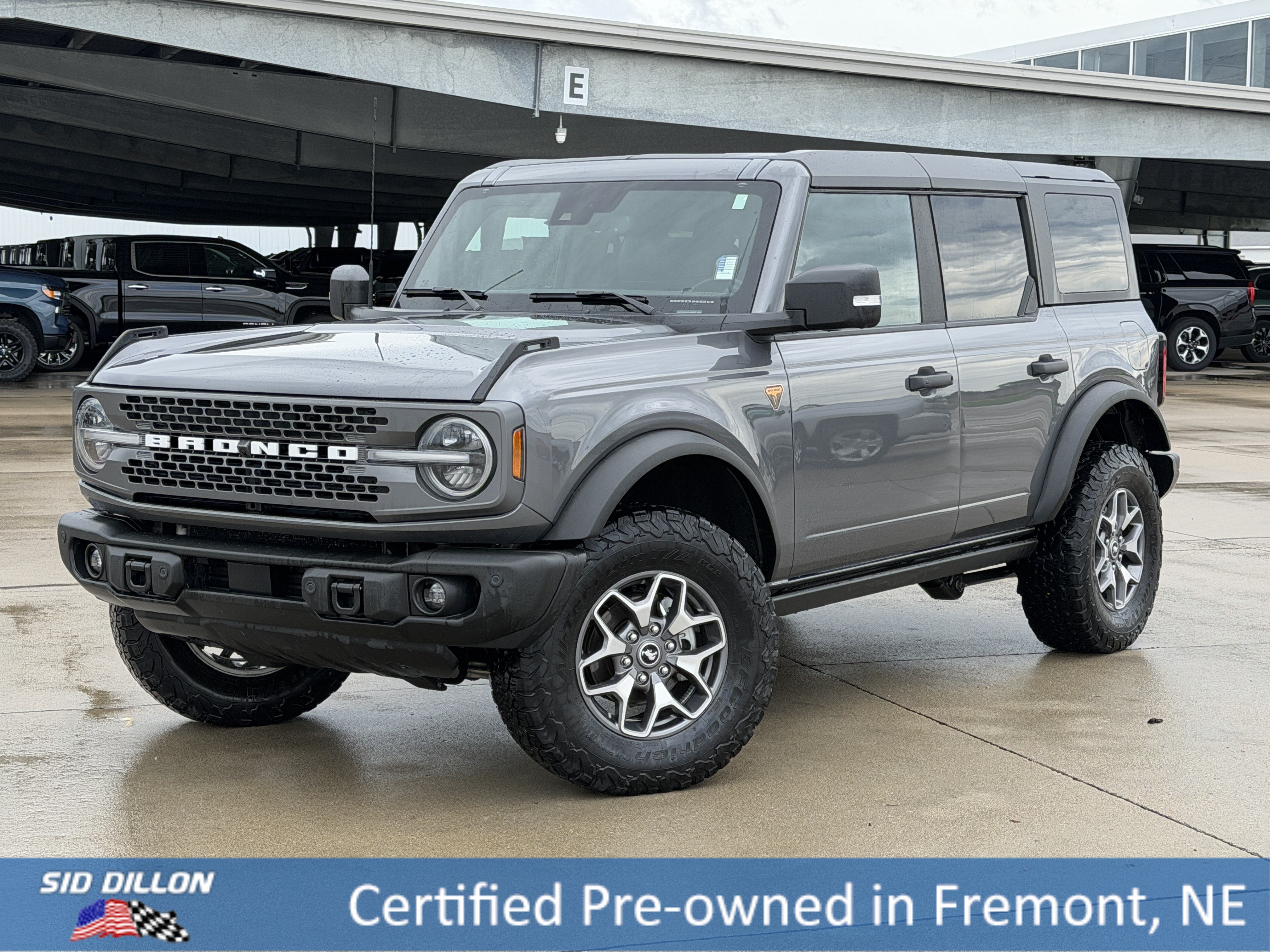 Used 2023 Ford Bronco Badlands AWD/4WD image 1