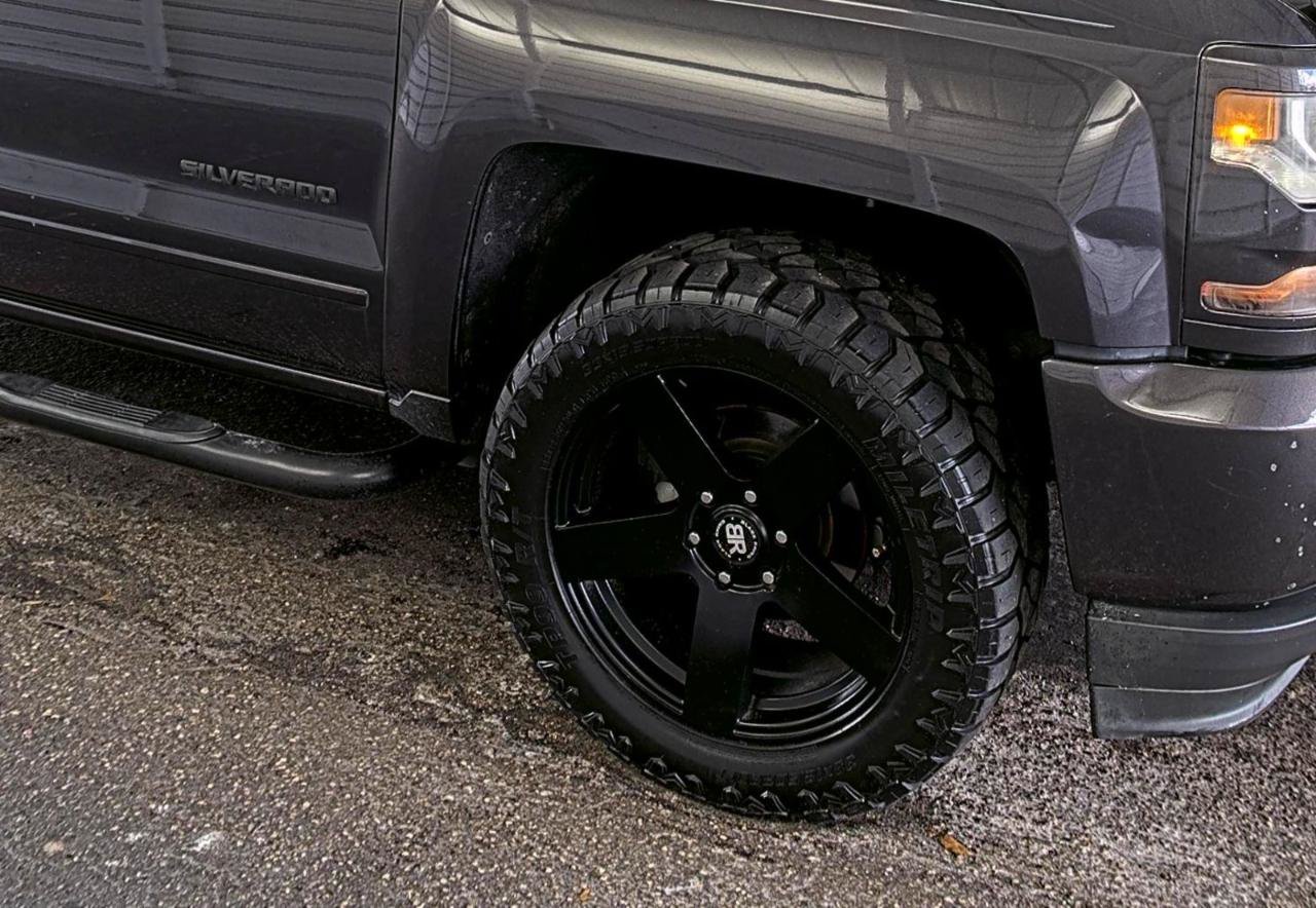 Used 2016 Chevrolet Silverado 1500 LT w/ All Star Edition RWD image 17