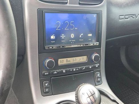 Used 2006 Chevrolet Corvette Convertible w/ Preferred Equipment Group image 13