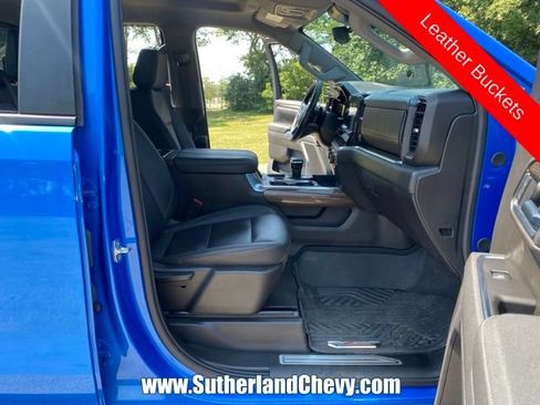 Used 2025 Chevrolet Silverado 1500 LT w/ Z71 Off-Road Package AWD/4WD image 21
