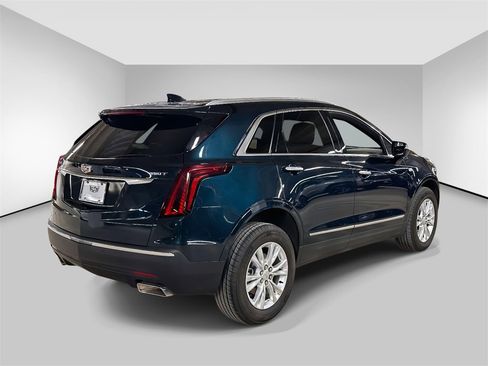 Used 2024 Cadillac XT5 Luxury image 4