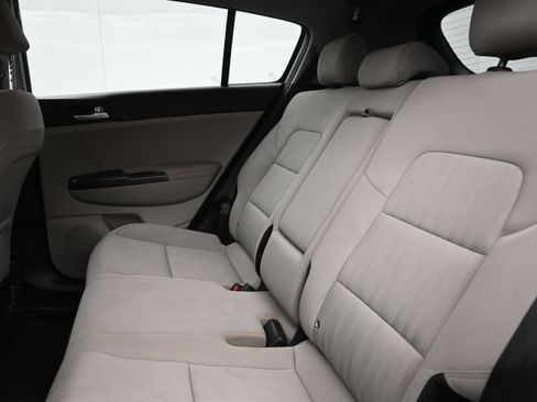 Used 2022 Kia Sportage LX FWD image 22