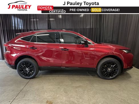 Certified 2024 Toyota Venza Nightshade image 28