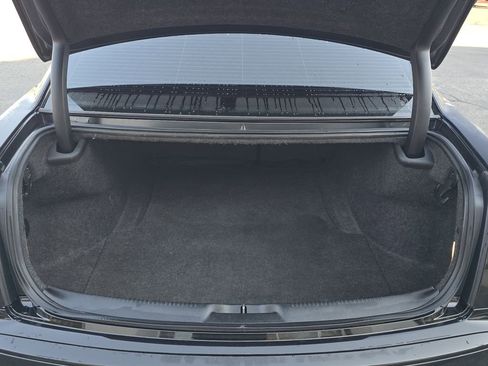 Used 2019 Chrysler 300 S w/ S Model Appearance Package image 9