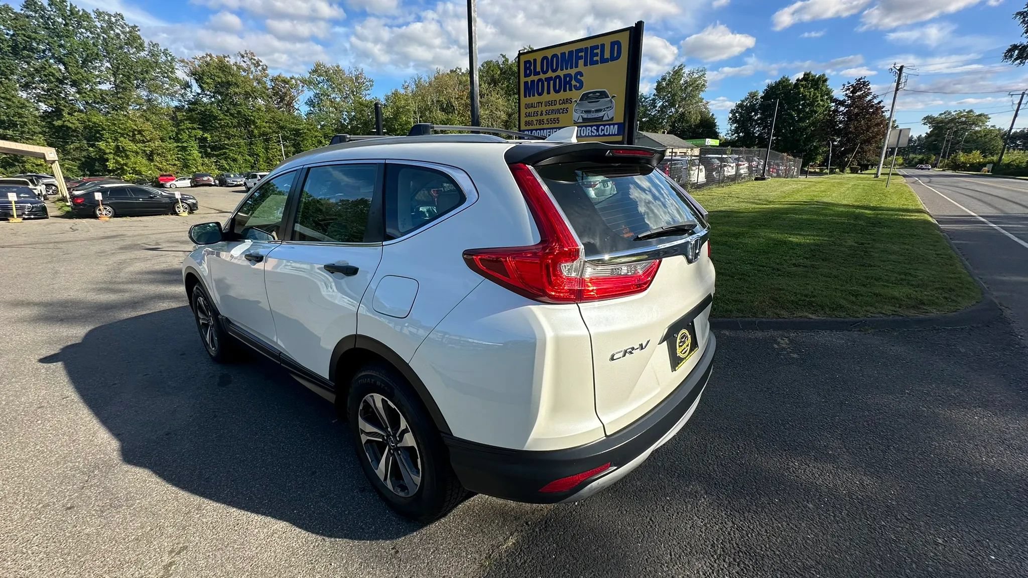Used 2018 Honda CR-V LX image 7