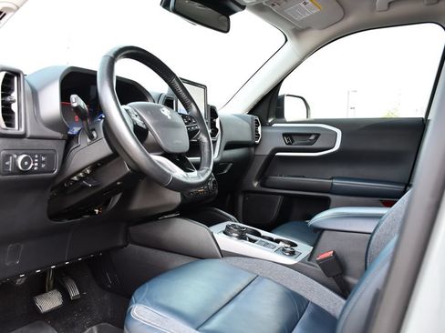 Used 2022 Ford Bronco Sport Outer Banks AWD/4WD image 17