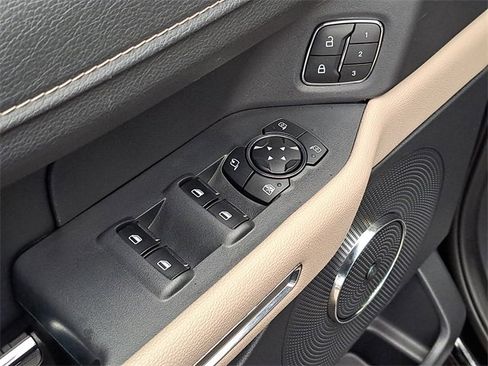 Used 2024 Ford Expedition Max Limited image 20