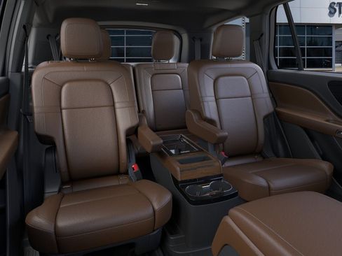 New 2026 Lincoln Aviator Reserve AWD/4WD image 11