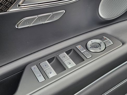 New 2026 Genesis GV80 3.5T e-SC AWD/4WD image 32