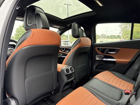 New 2026 Mercedes-Benz GLC 43 AMG GLC 43 AMG image 13