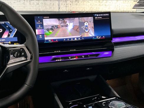 Certified 2026 BMW i5 eDrive40 image 9