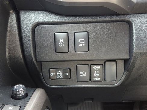 Used 2023 Toyota Tacoma Limited image 35