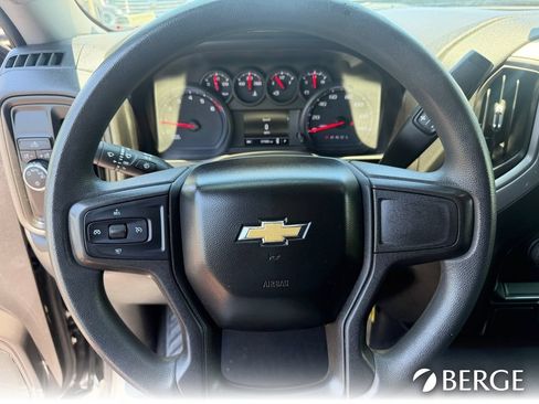 Used 2020 Chevrolet Silverado 1500 Custom w/ Custom Value Package RWD image 22