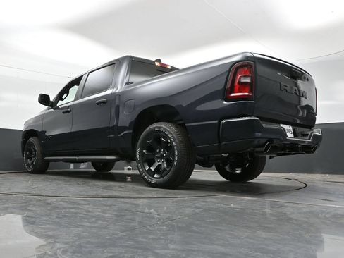 New 2026 RAM 1500 Express AWD/4WD image 38