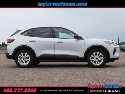 Used 2025 Ford Escape Active AWD/4WD image 3