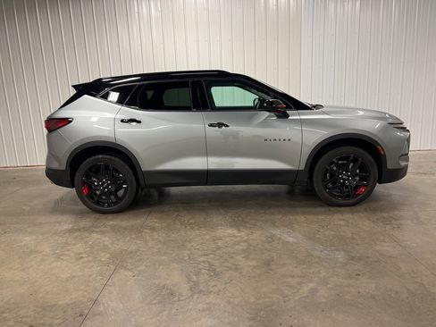 Certified 2023 Chevrolet Blazer LT w/ Convenience Package image 2