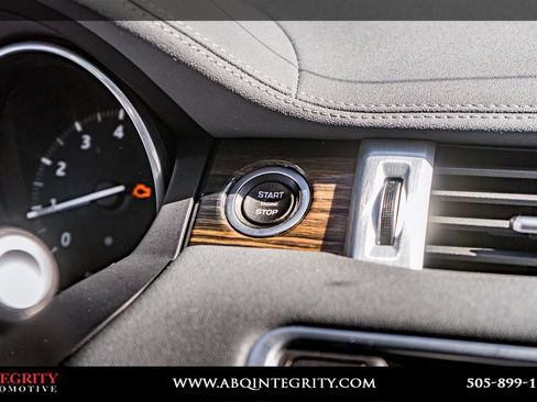 Used 2016 Land Rover Range Rover Evoque HSE image 23