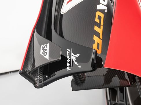 Used 2015 McLaren P1 image 68